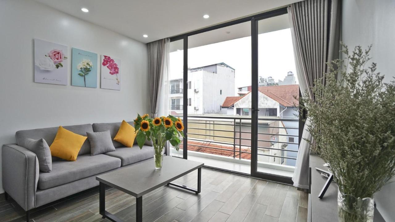 Luxe Paradise Residence 32 To Ngoc Van Hanoi Bagian luar foto